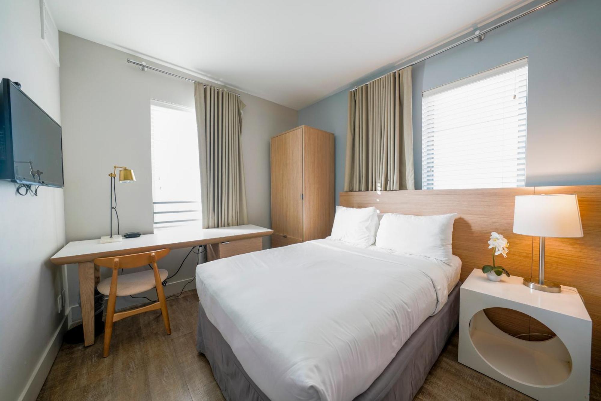 Stiles Hotel